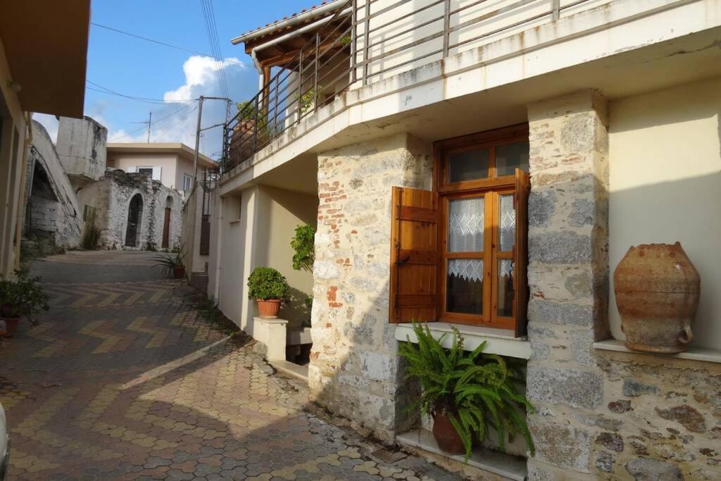 Traditional Cretan Stone House In The Center Of Crete Litos Esterno foto