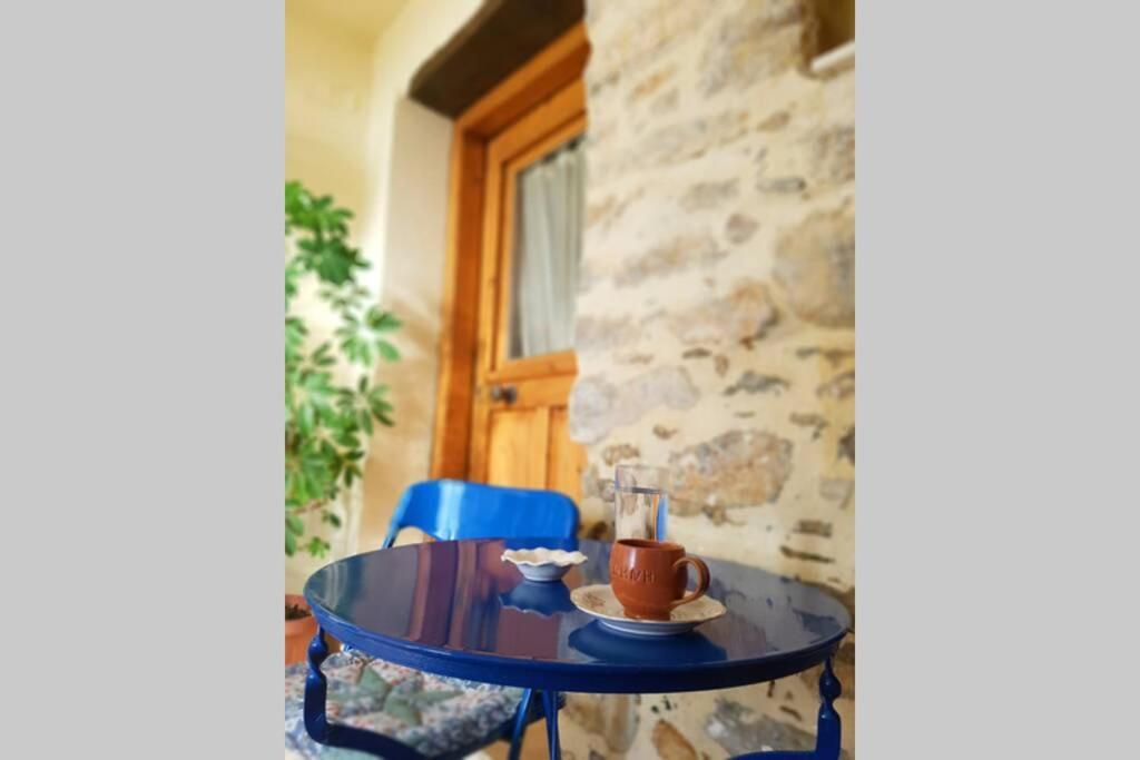 Traditional Cretan Stone House In The Center Of Crete Litos Esterno foto