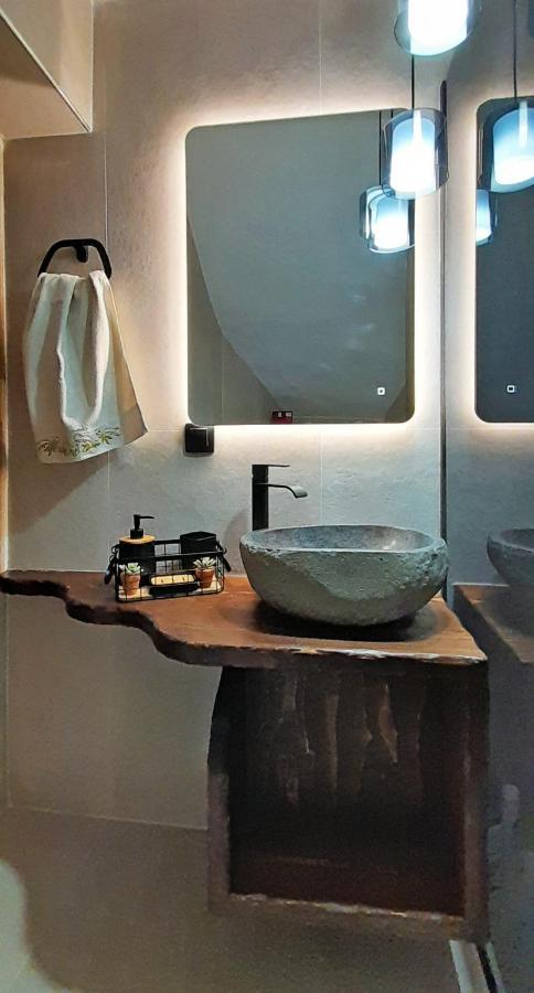 Traditional Cretan Stone House In The Center Of Crete Litos Esterno foto